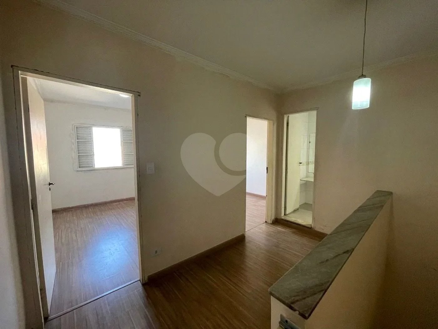 Sobrado à venda com 3 quartos, sendo 1 suíte, em Jardim Rosa de Franca, Guarulhos, SP