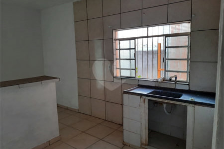 Sobrado à venda com 4 quartos, sendo 2 suítes, em Jardim Morada do Sol, Indaiatuba, SP