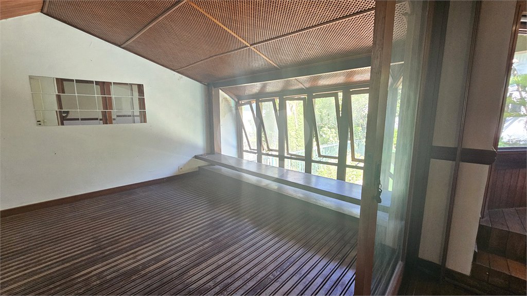 Casa em condomínio à venda com 5 quartos, sendo 3 suítes, em Barra da Tijuca, Rio de Janeiro, RJ