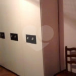 Casa à venda com 4 quartos, sendo 1 suíte, em Parque Vitória, São Paulo, SP