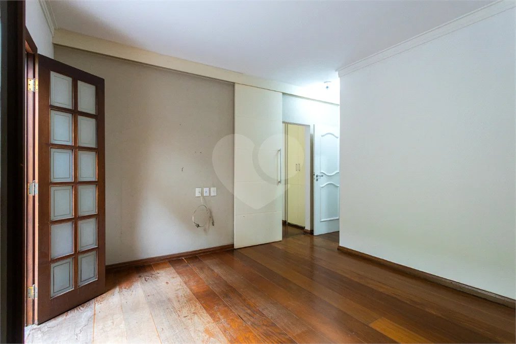 Casa Térrea à venda com 3 quartos, sendo 2 suítes, em Jardim Marajoara, São Paulo, SP