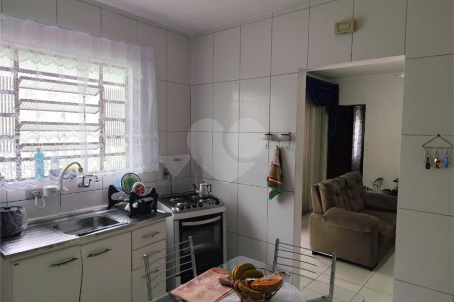 Casa Térrea à venda com 2 quartos em Parque Peruche, São Paulo, SP