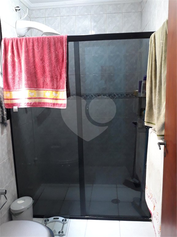 Sobrado à venda com 3 quartos, sendo 1 suíte,  em Jardim Oriental, São Paulo, SP