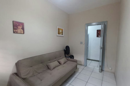 Casa com 2 dormitórios à venda, 100 m² por R$ 700.000,00 - Vila Guilhermina - Praia Grande/SP
