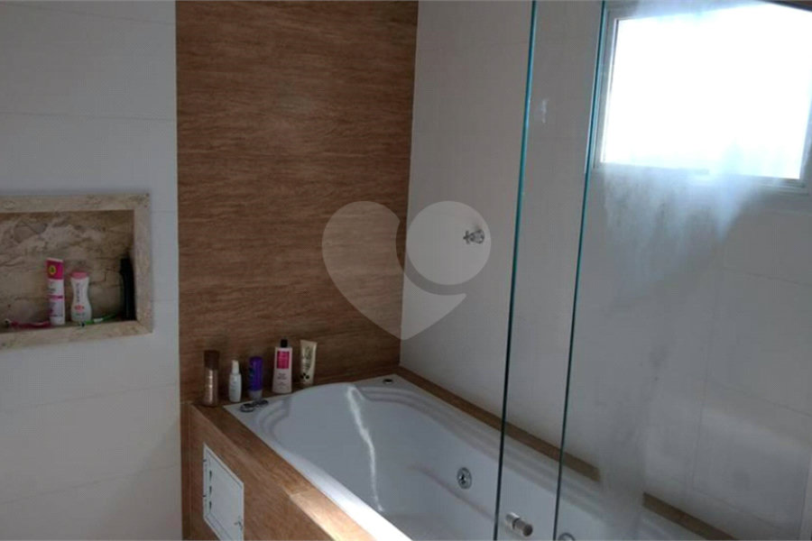 Sobrado à venda com 3 quartos, sendo 1 suíte, em Serra da Cantareira, Mairiporã, SP