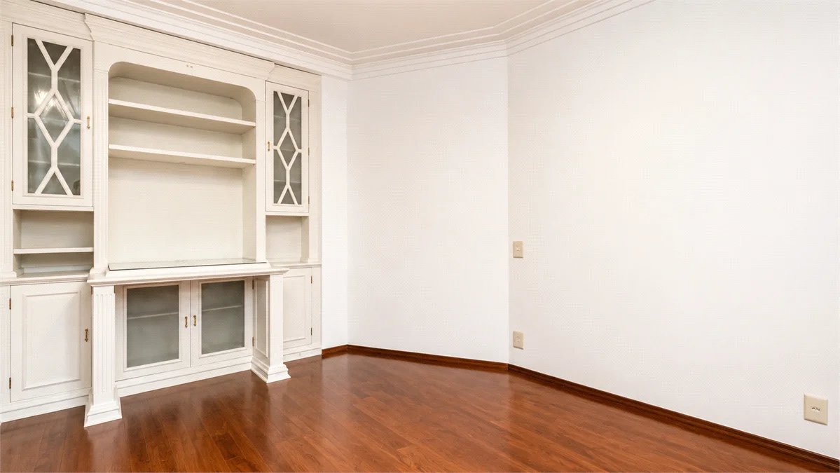 Apartamento à venda com 4 quartos, sendo 2 suítes, em Brooklin Paulista, São Paulo, SP