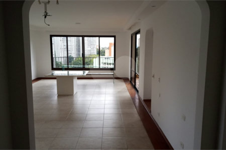 Apartamento à venda com 4 quartos, sendo 2 suítes, em Vila Suzana, São Paulo, SP