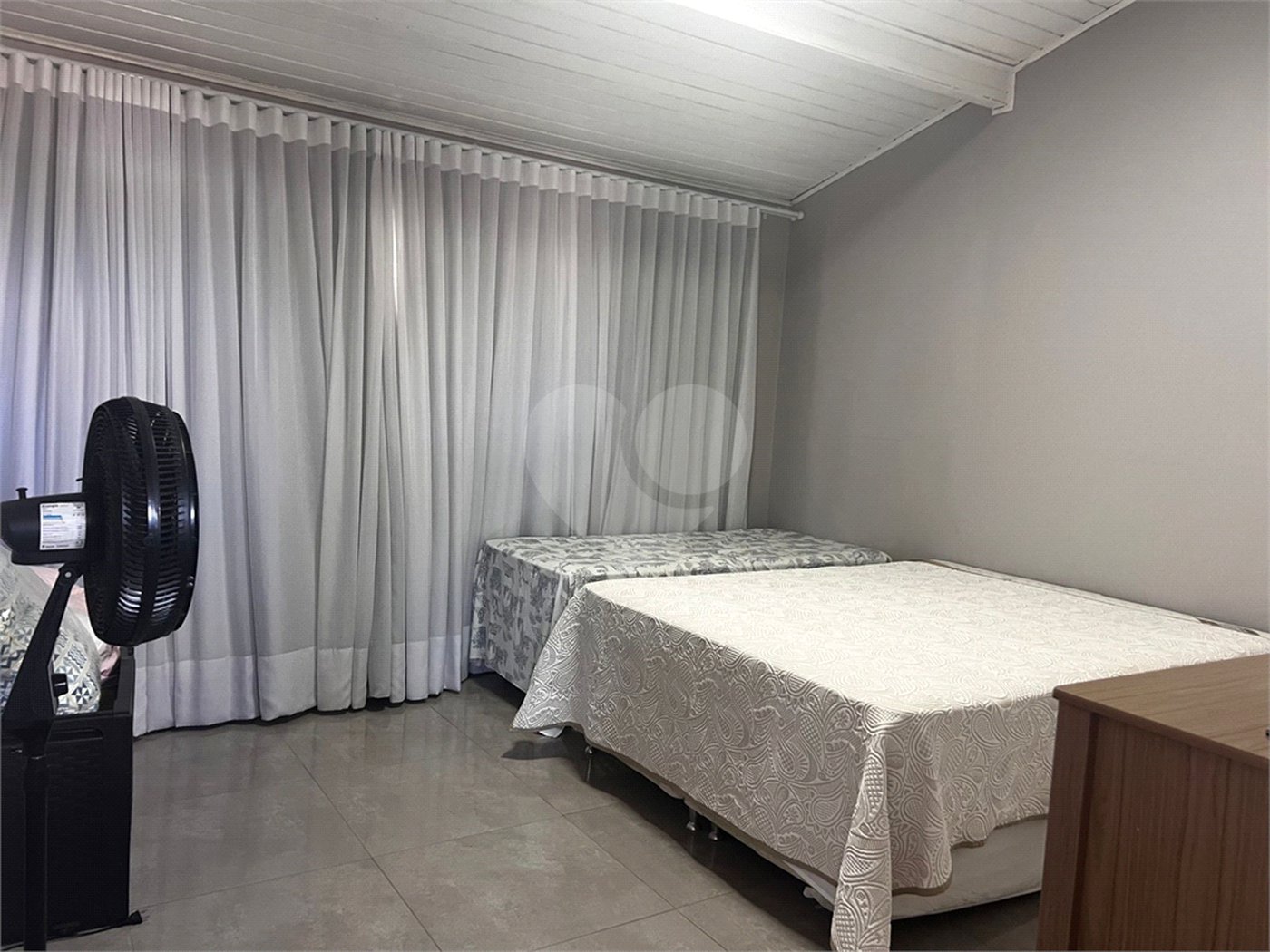 Casa à venda com 4 suítes no condomínio Evidence, Araçoiaba da Serra - SP