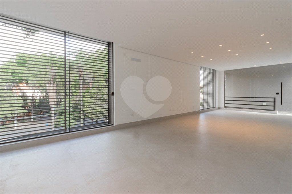 Casa à venda com 4 quartos, sendo 1 suíte, em Jardim Guedala, São Paulo, SP