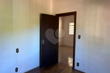Casa para alugar com 6 quartos, sendo 3 suítes, no Centro, São Manuel, SP