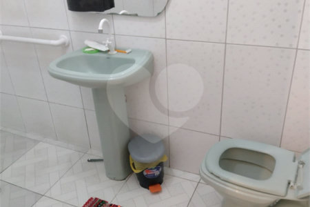 Casa à venda com 3 quartos, sendo 1 suíte, em Taba Marajoara, Suzano, SP