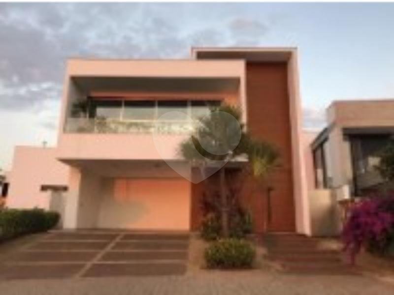 Casa à venda com 5 suítes no condomínio Alphaville Nova Esplanada Votorantim, Votorantim - SP