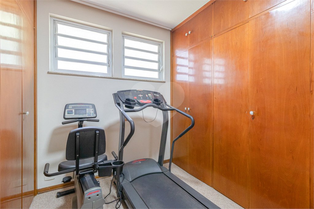 Casa Térrea à venda com 4 quartos, sendo 2 suítes, em Alto de Pinheiros, São Paulo, SP