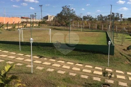 Chácara à venda com 3 quartos, sendo 1 suíte, no Centro, Araçoiaba da Serra, SP