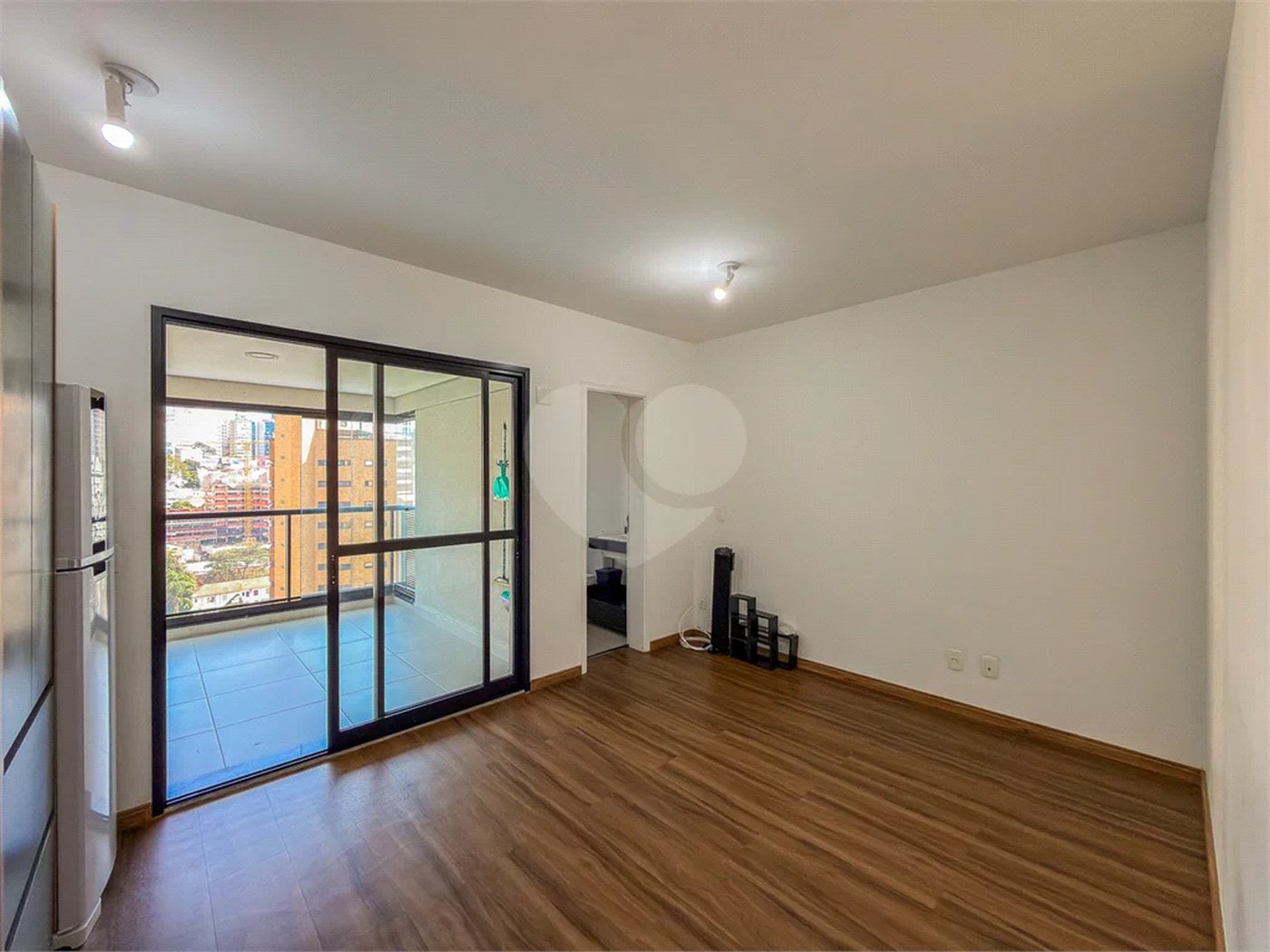 Studio novo com 33m² e vaga na garagem na região da Aclimação em São Paulo - SP.