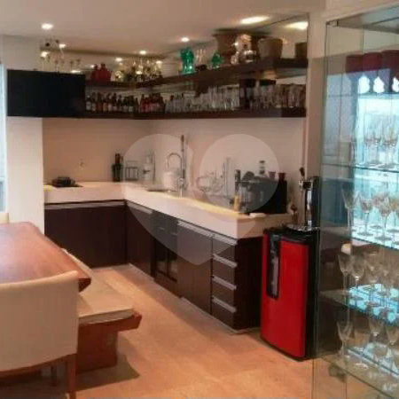 Apartamento Alto Padrão no Campo Belo