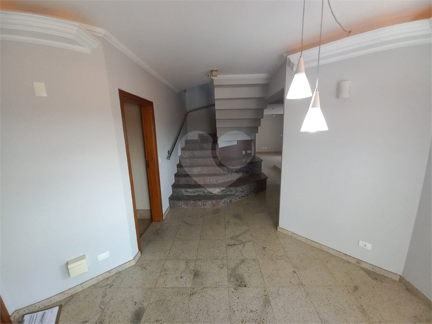 Duplex no Edifício Acapulco.