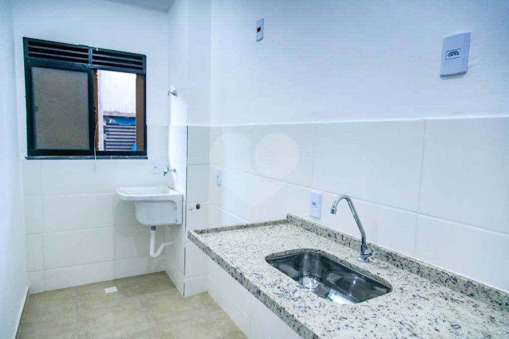 Apartamento novo para venda no condomínio Reserva dos Pinhais.