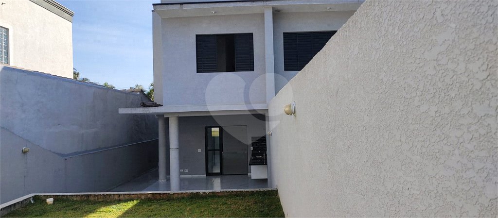 Sobrado a venda no bairro Jardim Dos Pinheiros em Atibaia -SP