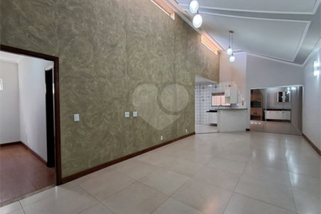 Casa à venda próxima ao SESC com 3 suites