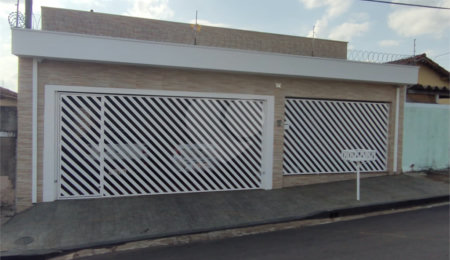 Casa Térrea à venda com 3 quartos, sendo 2 suítes,  em Chácara Parque Club, São Carlos, SP
