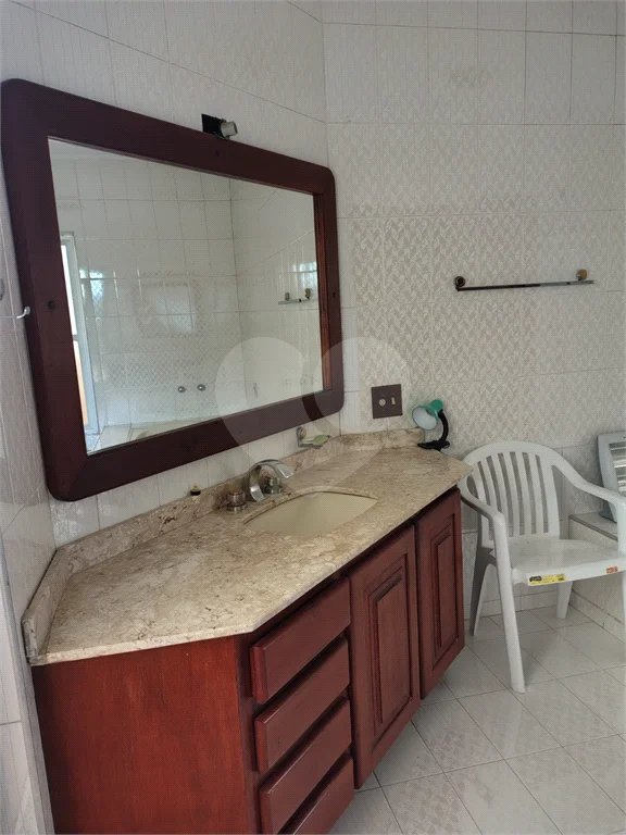 Casa à venda ou para alugar com 5 quartos, sendo 2 suítes, em Jardim Dos Estados, Poços de Caldas - MG