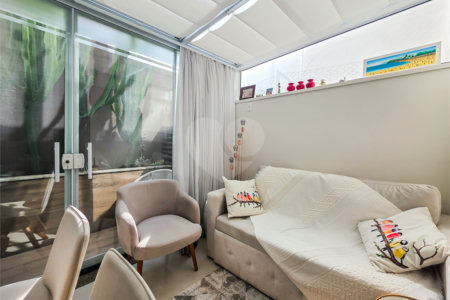 Apartamento Garden - Santa Cecília / Higienópolis - 1 Quartos - Venda / Compra - Quintal