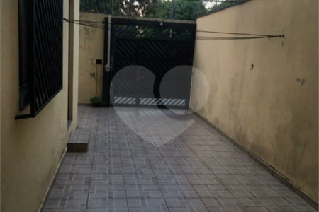 Casa com 112m² , 2 dormitórios , sendo 2 suítes , à venda no bairro da Penha.