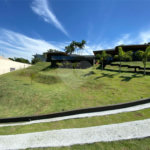 Casa à venda com 4 quartos, sendo 3 suítes,  no condomínio Jardim das Palmeiras, Bragança Paulista - SP