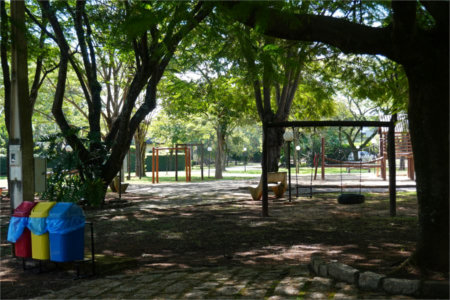 Casa à venda com 4 quartos, sendo 2 suítes, no condomínio Primavera, Salto - SP