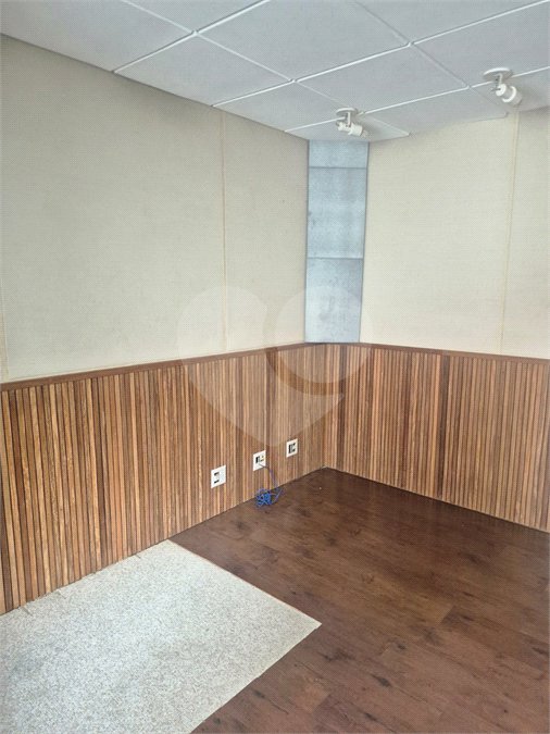 Casa de Vila à venda com 4 quartos, sendo 3 suítes, em Chácara Santo Antônio, São Paulo, SP