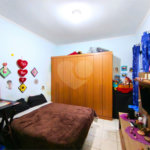 Casa à venda com 3 quartos, sendo 1 suíte, no condomínio Res Crisciúma, São Paulo - SP