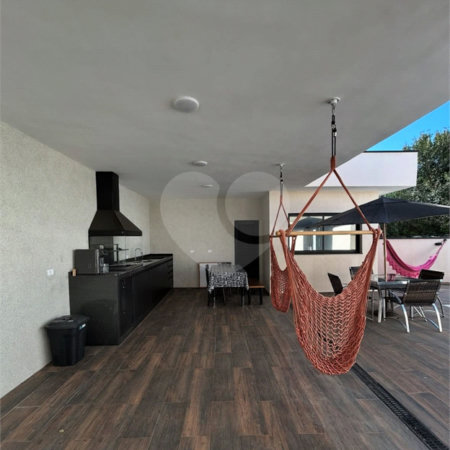 Casa à venda com 3 quartos, sendo 1 suíte, no condomínio Bosque dos Pires, Itatiba - SP