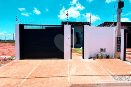 Casa à venda com 2 quartos, sendo 1 suíte,  em Portal das Araras, Três Lagoas, MS