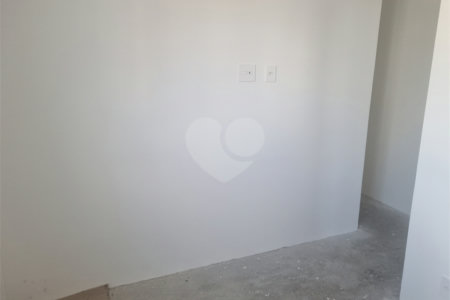 Apartamento à venda com 2 quartos, sendo 1 suíte, em Vila Mazzei, São Paulo, SP
