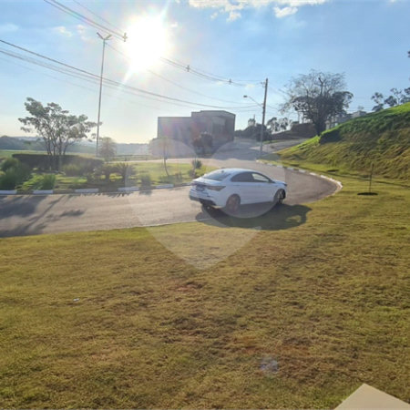 Terreno à venda no condomínio Associação dos Moradores do Loteamento Alto da Floresta, Bom Jesus dos Perdões - SP
