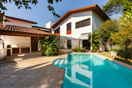Casa à venda com 6 quartos, sendo 4 suítes, em Butantã, São Paulo, SP