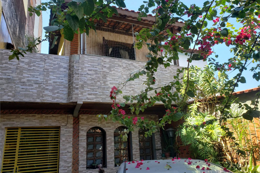 Sobrado à venda com 3 quartos, sendo 1 suíte, em Tremembé, São Paulo, SP