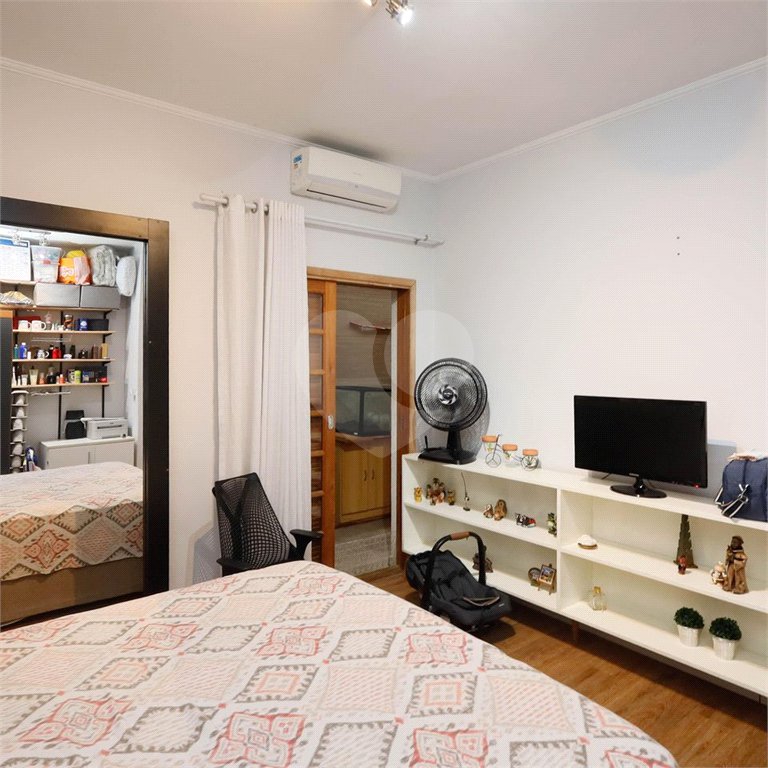 Sobrado à venda com 6 quartos, sendo 1 suíte,  em Tucuruvi, São Paulo, SP