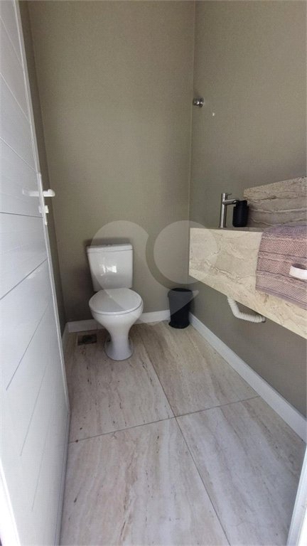 Casa à venda com 3 quartos, sendo 1 suíte, em Jardim Novo Mundo, Várzea Paulista, SP