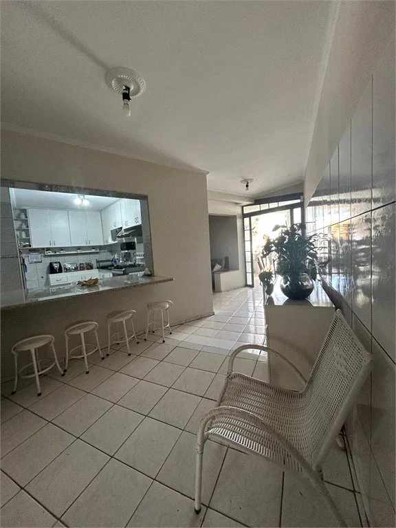 Sobrado à venda com 3 quartos, sendo 1 suíte, em Jardim Jussara, São Paulo, SP