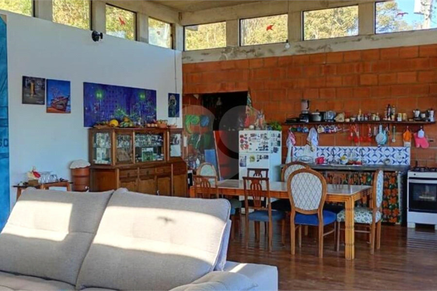 Chácara à venda com 2 suítes em Boa Vista, Piracaia, SP