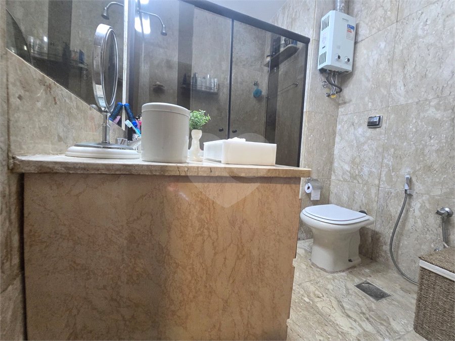 Apartamento à venda com 4 quartos, sendo 1 suíte, em Copacabana, Rio de Janeiro, RJ