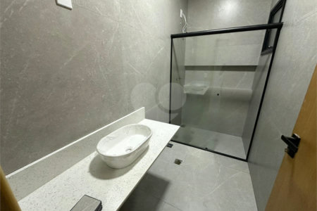 Casa à venda com 3 quartos, sendo 1 suíte, em Jardim Bom Sucesso, Indaiatuba, SP
