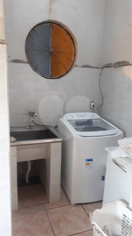 Sobrado à venda com 5 quartos, sendo 3 suítes, em Jardim dos Pinheiros, Atibaia, SP