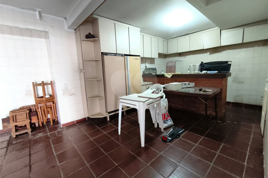 Sobrado para alugar com 4 quartos, sendo 2 suítes, em Jardim França, São Paulo, SP