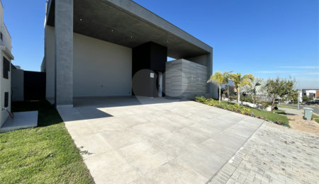 Casa à venda com 4 suítes no condomínio Alphaville Nova Esplanada 3, Votorantim - SP