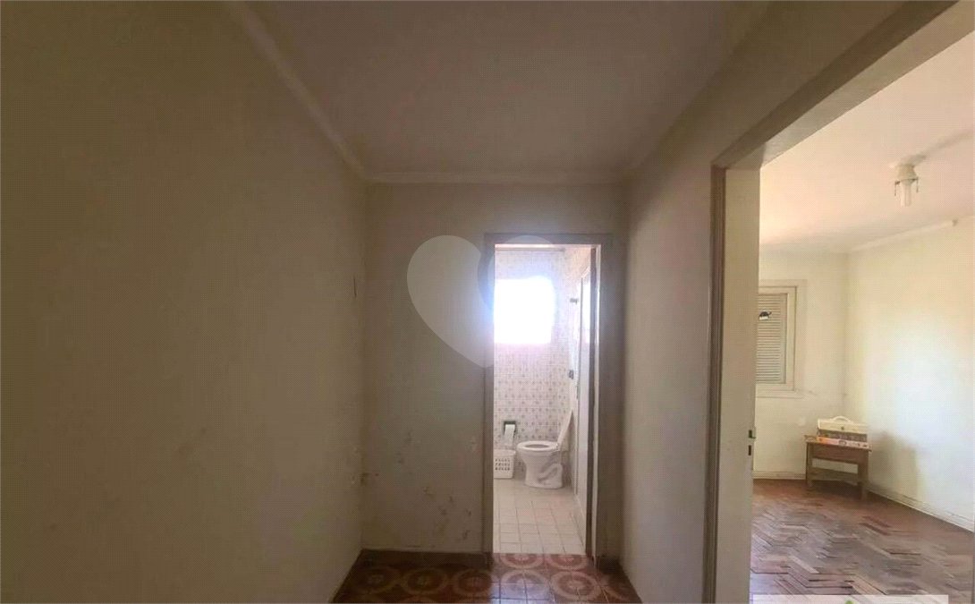 Casa à venda com 4 quartos, sendo 1 suíte,  em Jardim Trussardi, São Paulo, SP