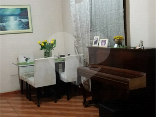 Casa Térrea à venda com 3 quartos, sendo 2 suítes,  em Tucuruvi, São Paulo, SP