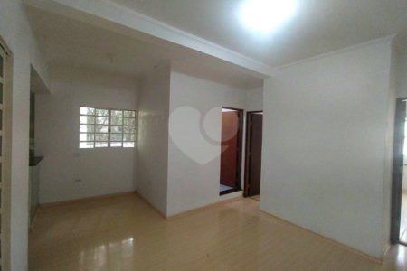 Casa à venda com 10 quartos, sendo 1 suíte, em Santa Teresinha, São Paulo, SP